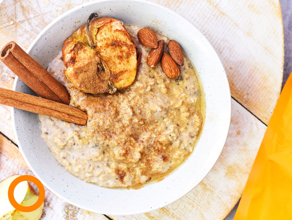 Apple pie oatmeal bowl