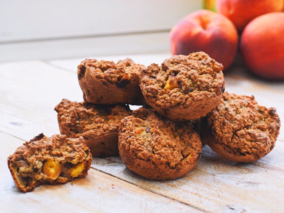 Healthy peach muffins with extra protein