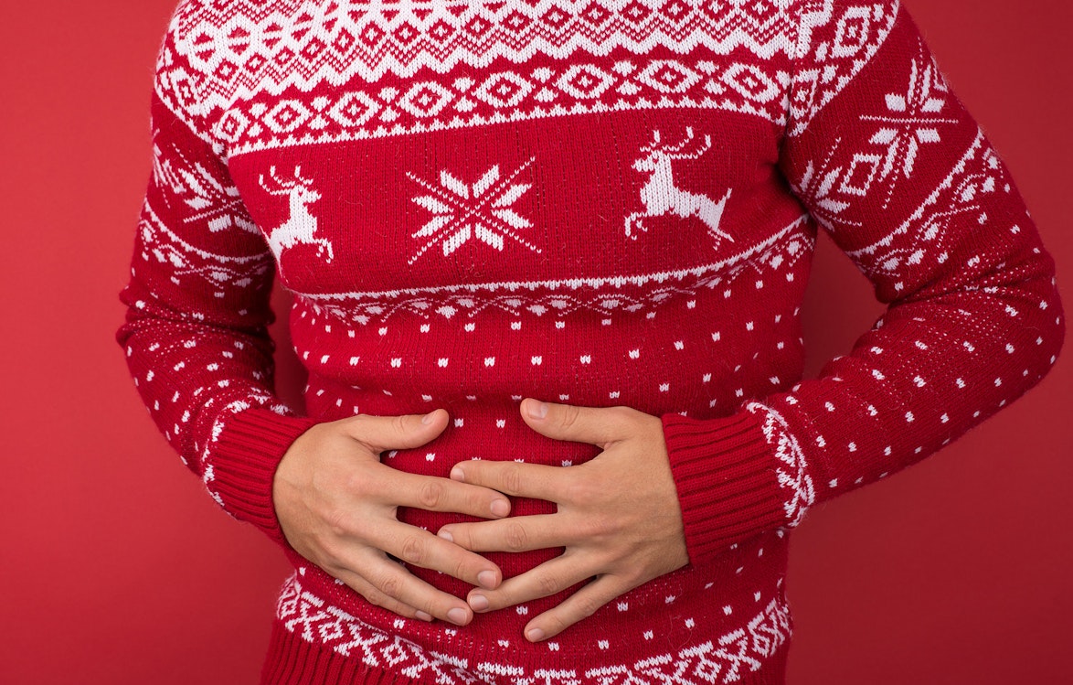 Aufgeblähter Bauch während der Feiertage? So wirst du ihn los.