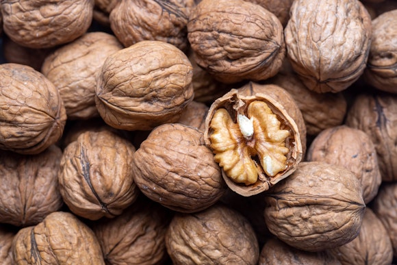 Zijn walnoten gezond? 5 redenen waarom je ze vaker wil eten